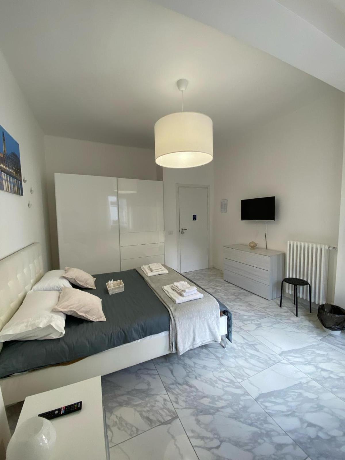 Ennio Rooms Bari Exterior foto