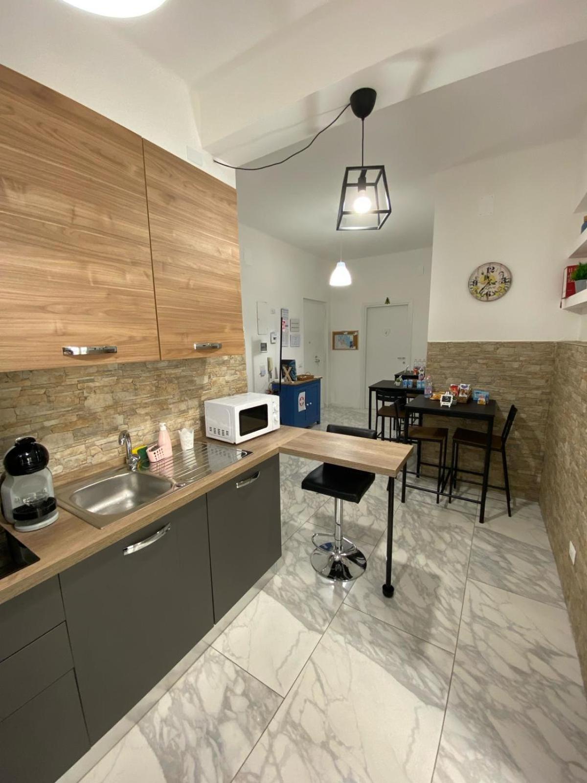 Ennio Rooms Bari Exterior foto