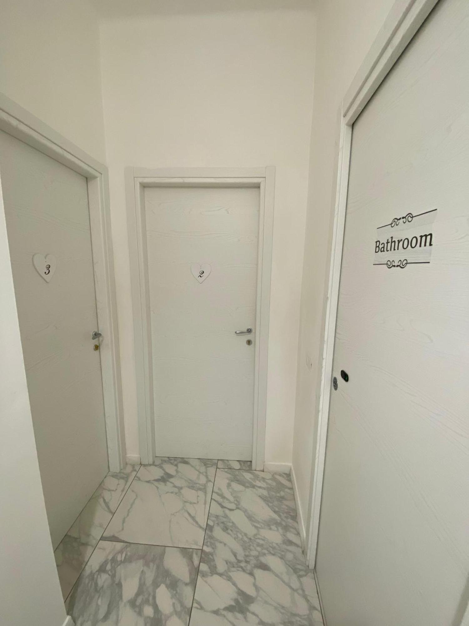 Ennio Rooms Bari Exterior foto